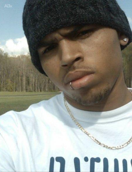 different lip piercings pictures. What do you think about R&B superstar Chris Brown's new lip piercing?